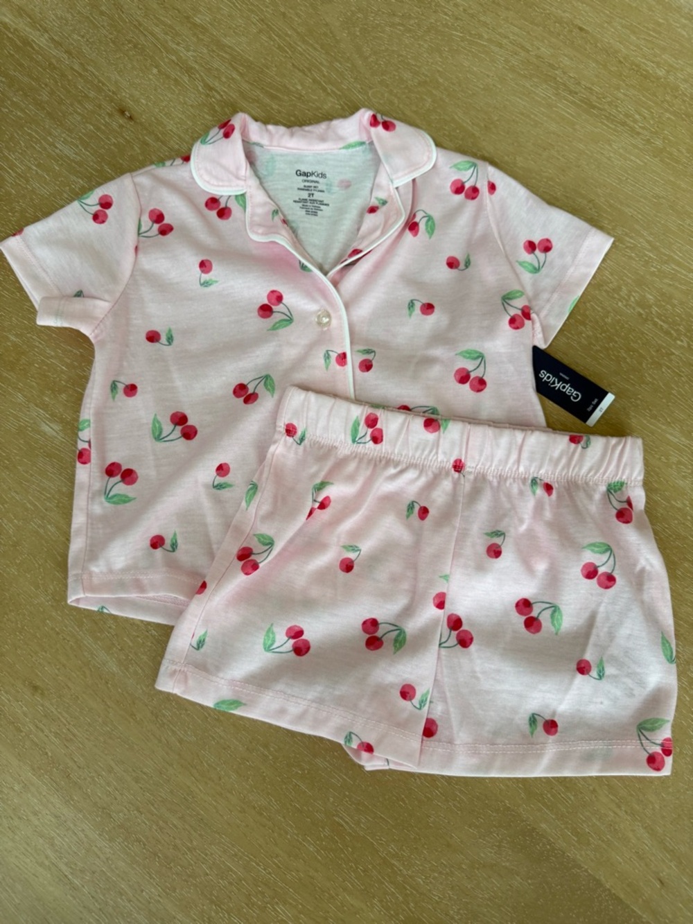 Gap Kids Button Down Pajama Short Set, Pink Cherry, 2T, NWT